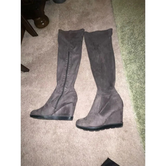 Generation Y Ocer the  Knee High Wedge Boots Gray Size 7.5 - Picture 3 of 10